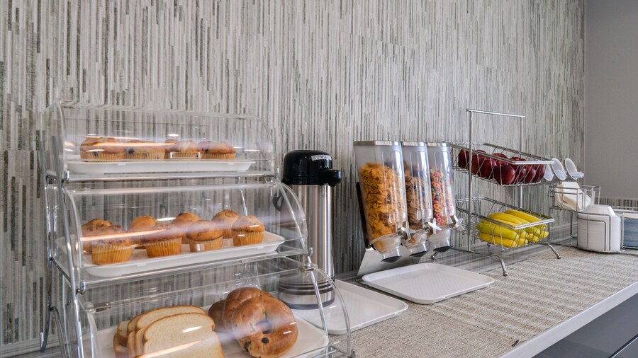 Palace Inn Blue Tomball Parkway