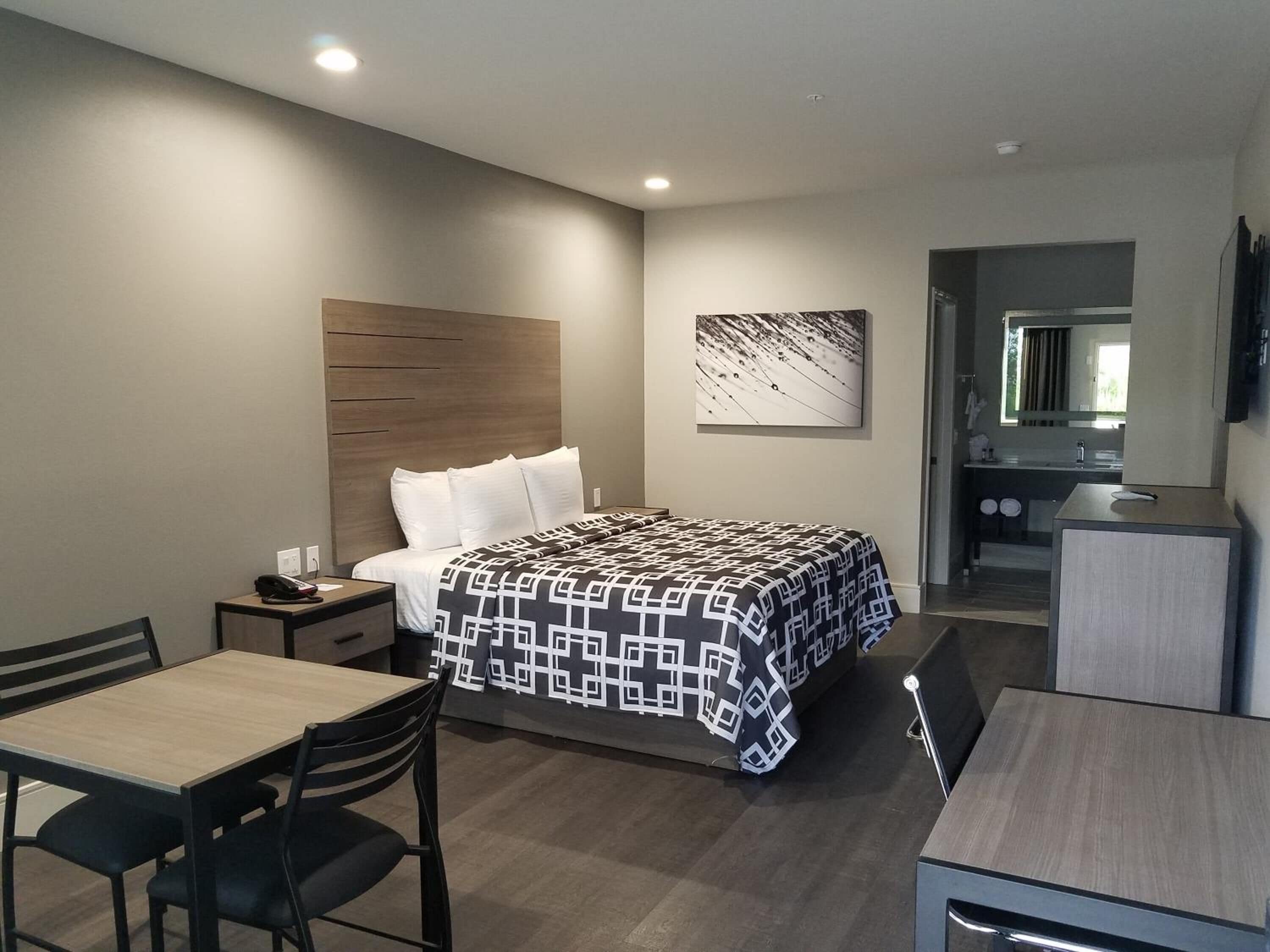 Photo - Palace Inn Blue Tomball Parkway