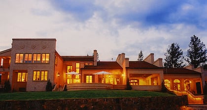 Keyah Grande: Boutique Hotel
