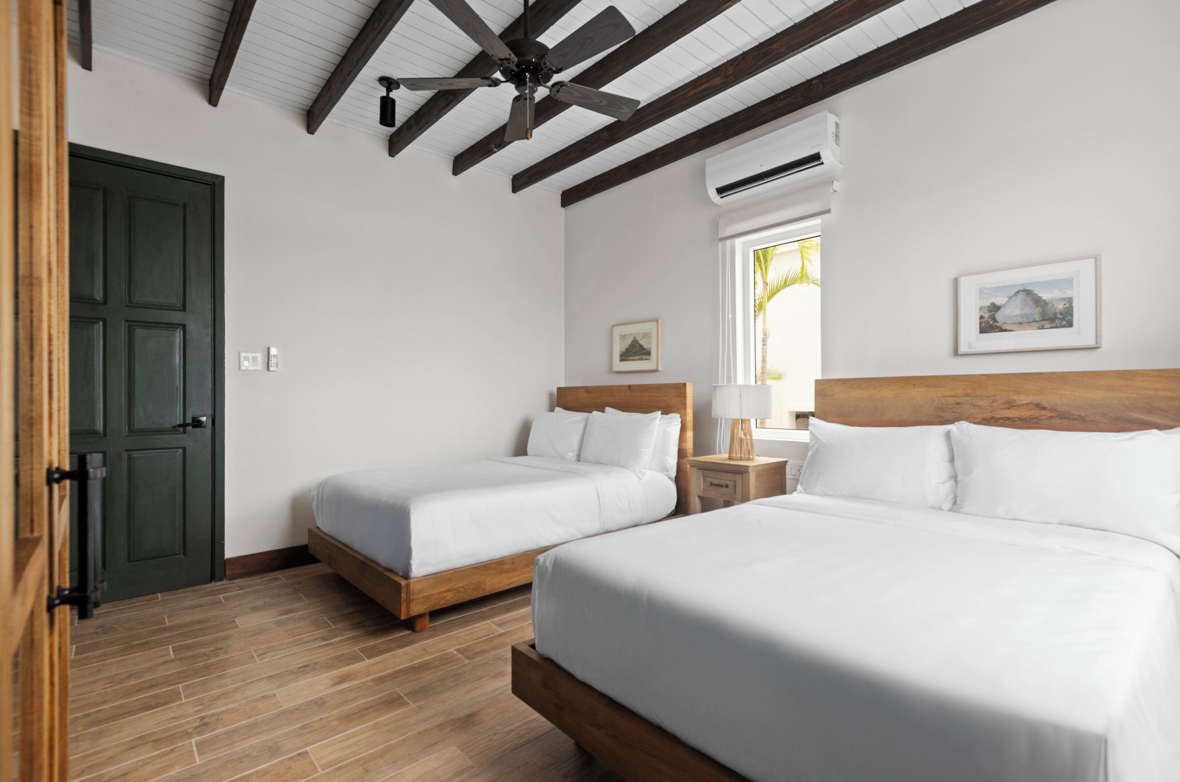 One Bedroom Beachfront Villa | Sábanas de algodón egipcio y ropa de cama de alta calidad 