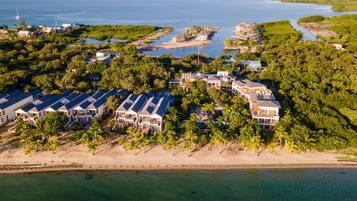 Façana frontal de l'allotjament