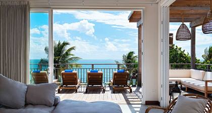 Itz'ana Resort & Residences