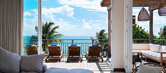 日夜之神住宅度假村