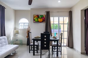 Master Flamingo Suite | Interior