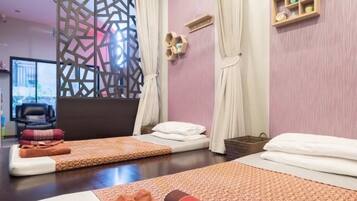 Thai massages