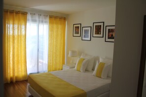 3 soverom, lydisolert, strykejern/-brett og wi-fi (inkludert)