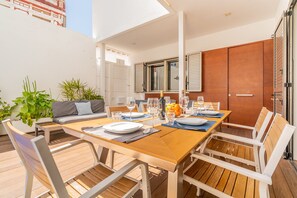 Dining - Luxury  Villa in Valencia with private pool and cinema roomBig house (Burjassot)