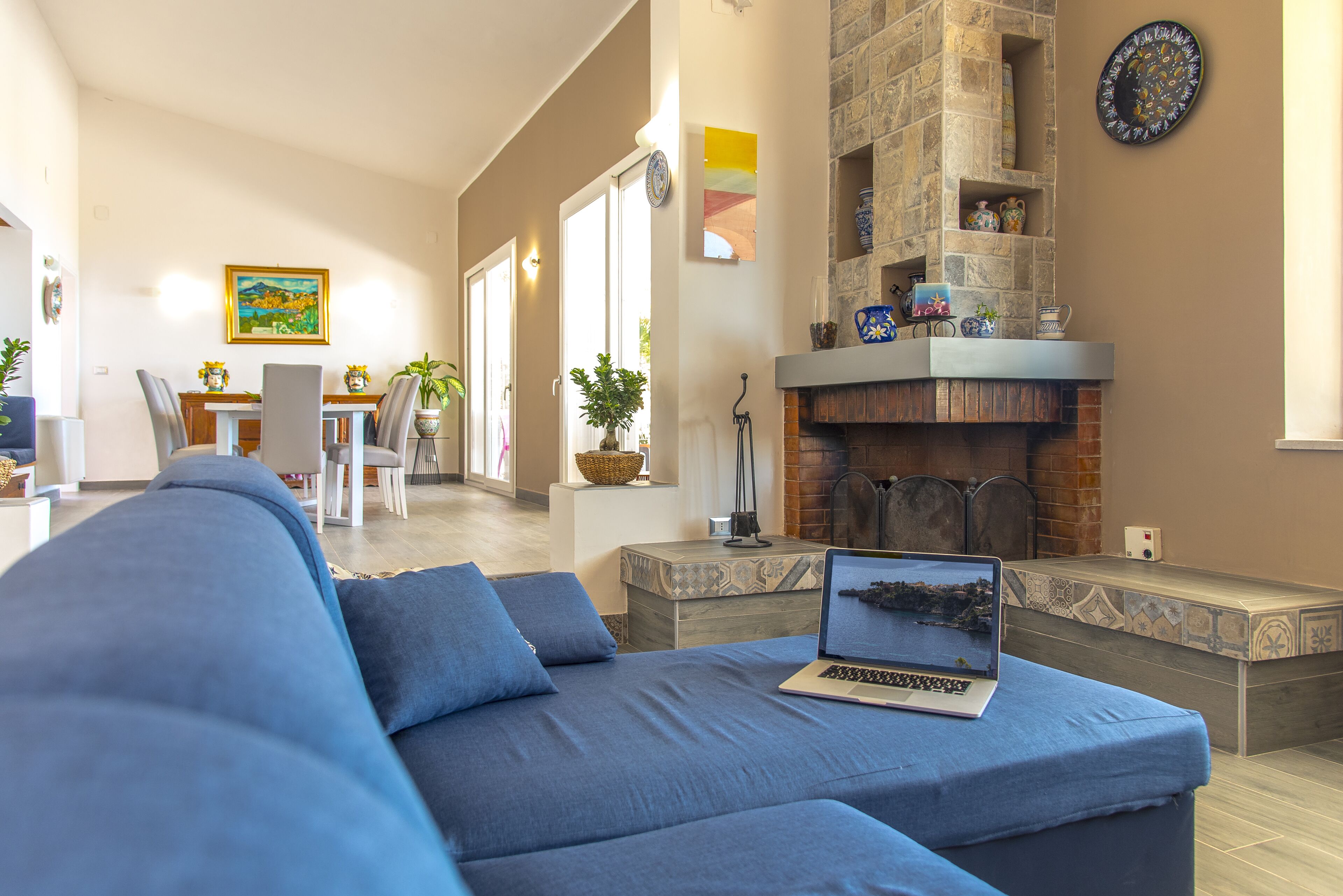 TV, fireplace, stereo