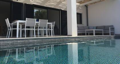 Great sea view in a quiet location. 20 min from Palma