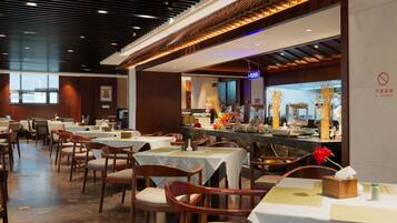 Desayuno buffet (CNY 38 por persona)