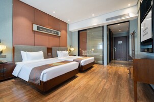 Comfort Single Room, 1 Bedroom, Non Smoking, City View | In-room safe, desk, blackout drapes, free WiFi