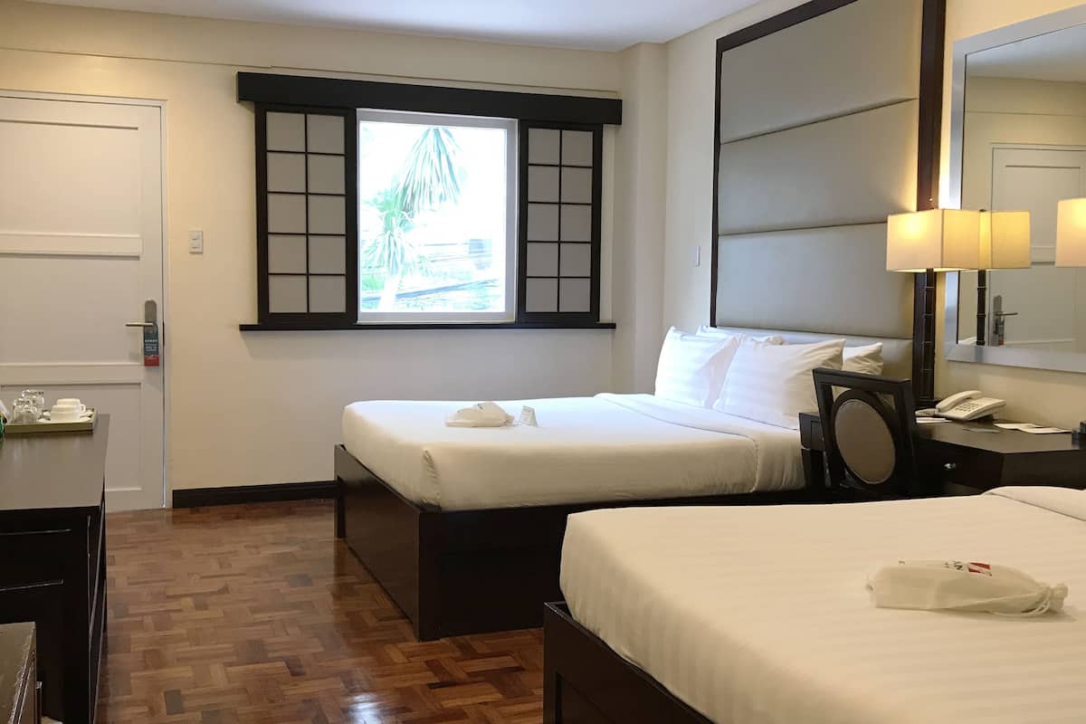 Minibar, in-room safe, desk, soundproofing