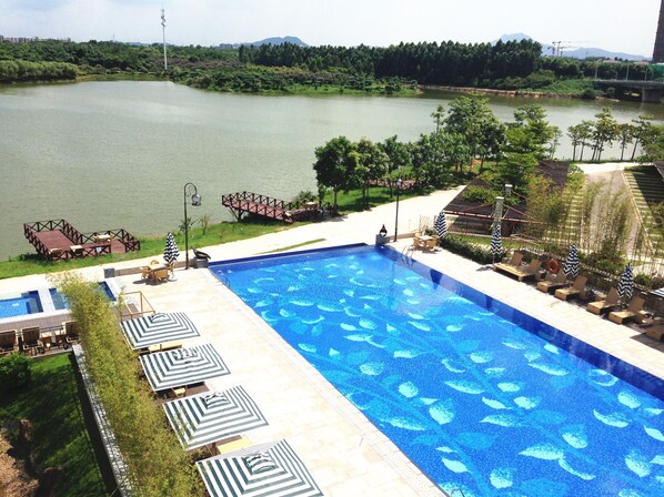 Outdoor pool - Silver World Hotels Resorts (Dongguan)