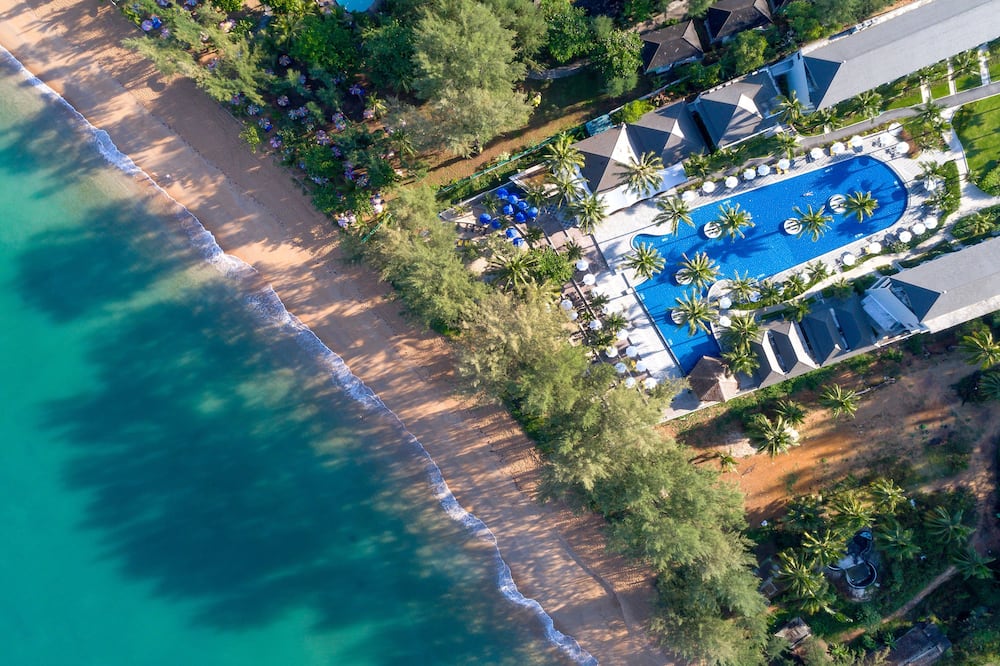 X10 Khaolak