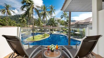 Deluxe Pool View (Family Wing) | View from room