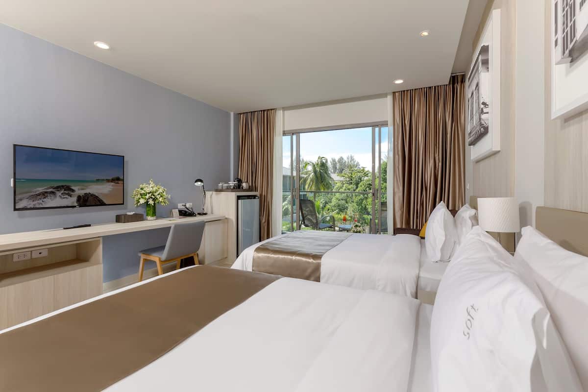 Quarto luxo (Beach Wing) | Roupas de cama antialérgicas, cofres nos quartos, escrivaninha