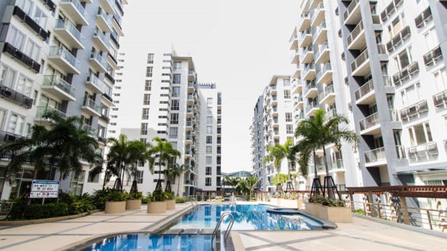 One Palm Tree Villas by SMTL Properties