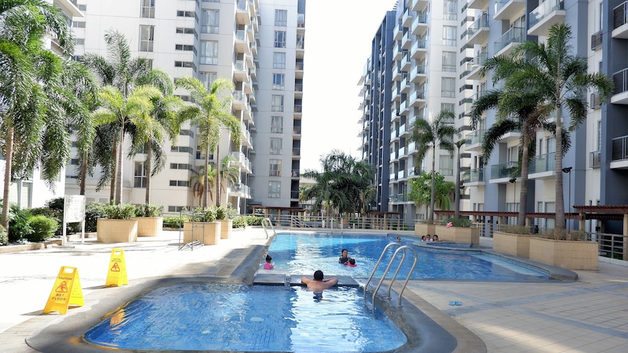 One Palm Tree Villas by SMTL Properties