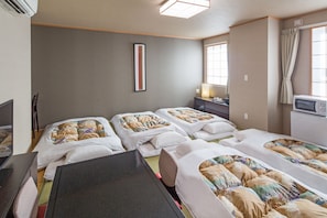 Traditional-Zimmer, Nichtraucher (Japanese Style) | Zimmersafe, Schreibtisch, kostenloses WLAN, Bettwäsche