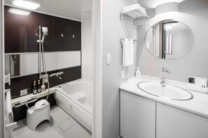 Japanese Style Room, Non Smoking | Bathroom