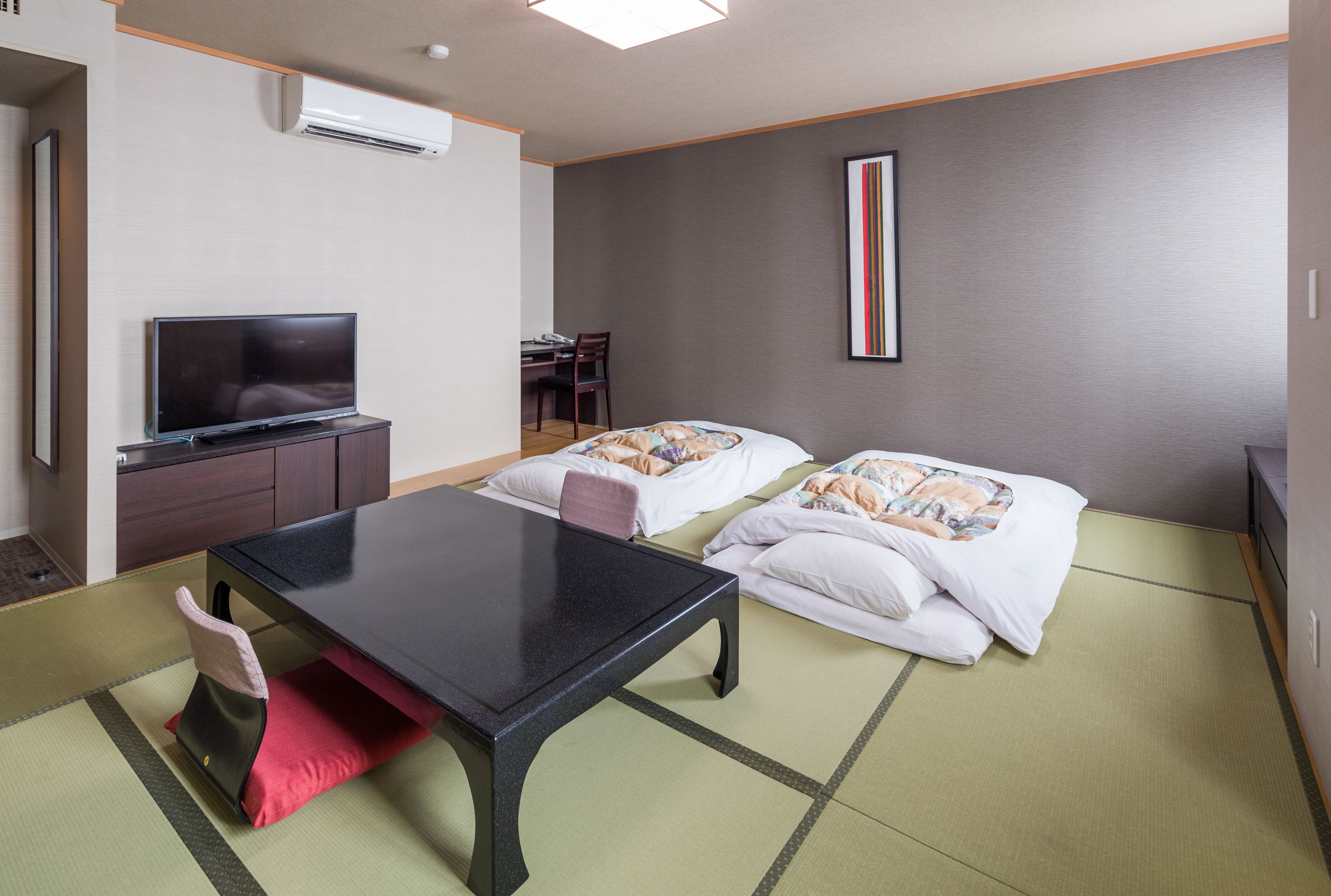 japanese style room, non smoking | in-room safe, desk, free wifi, bed sheets
