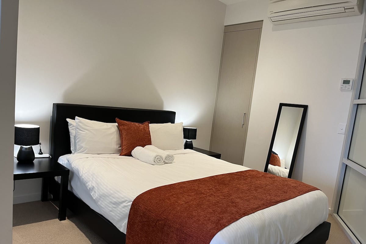 Departamento | 1 habitación, decoración personalizada y muebles diferentes