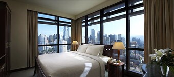 Real Point Suites at Times Square