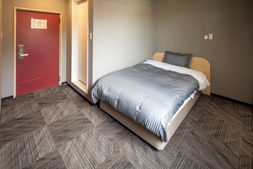 Basic Room, Non Smoking | Gebar bulu kapas, peti besi dalam bilik, Wi-fi percuma, cadar katil 