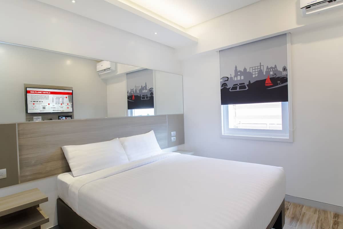 City Double Room | Premium bedding, in-room safe, desk, laptop workspace