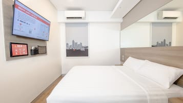 Double Room | Premium bedding, in-room safe, desk, laptop workspace