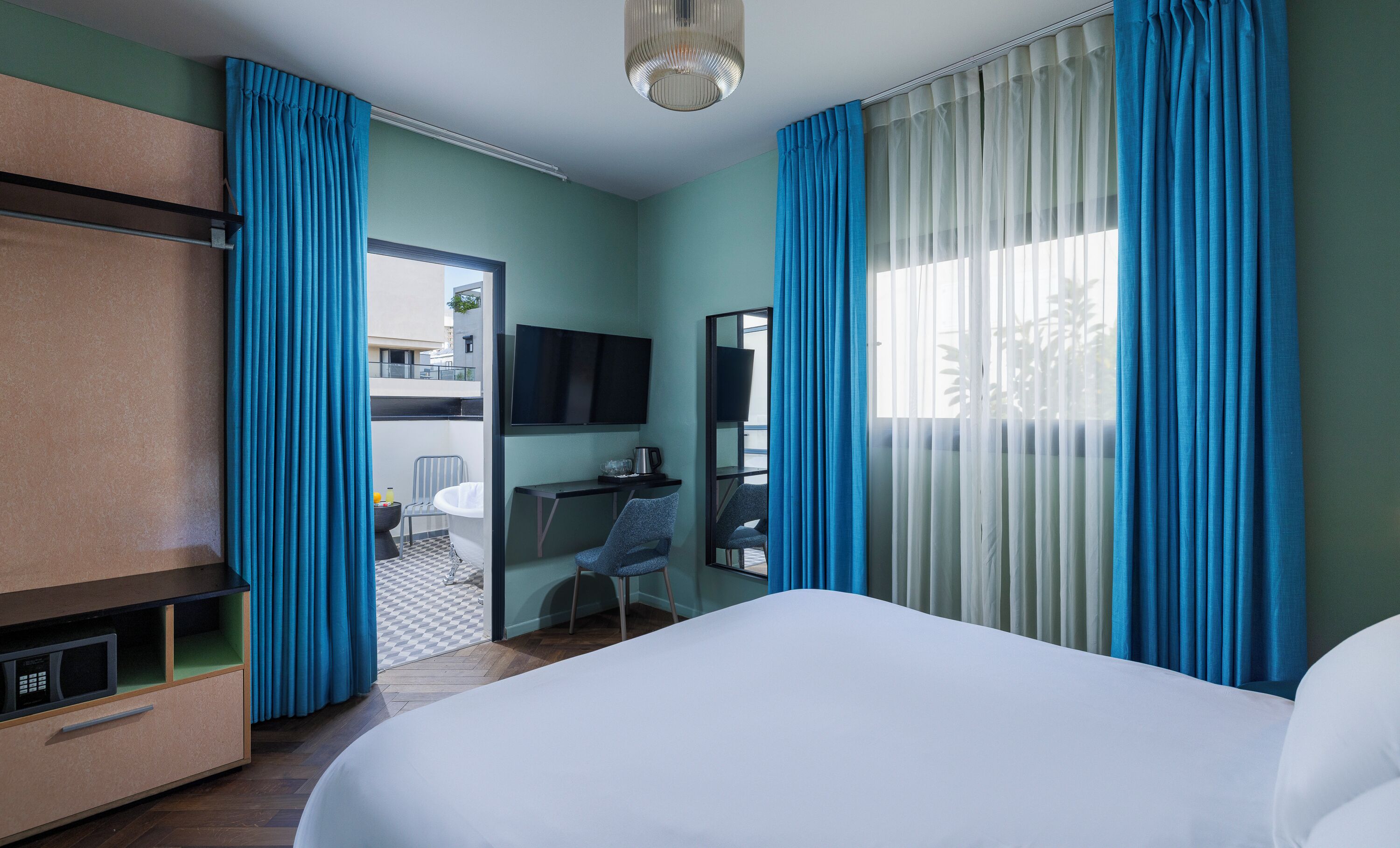 Photo - Scarlet Hotel