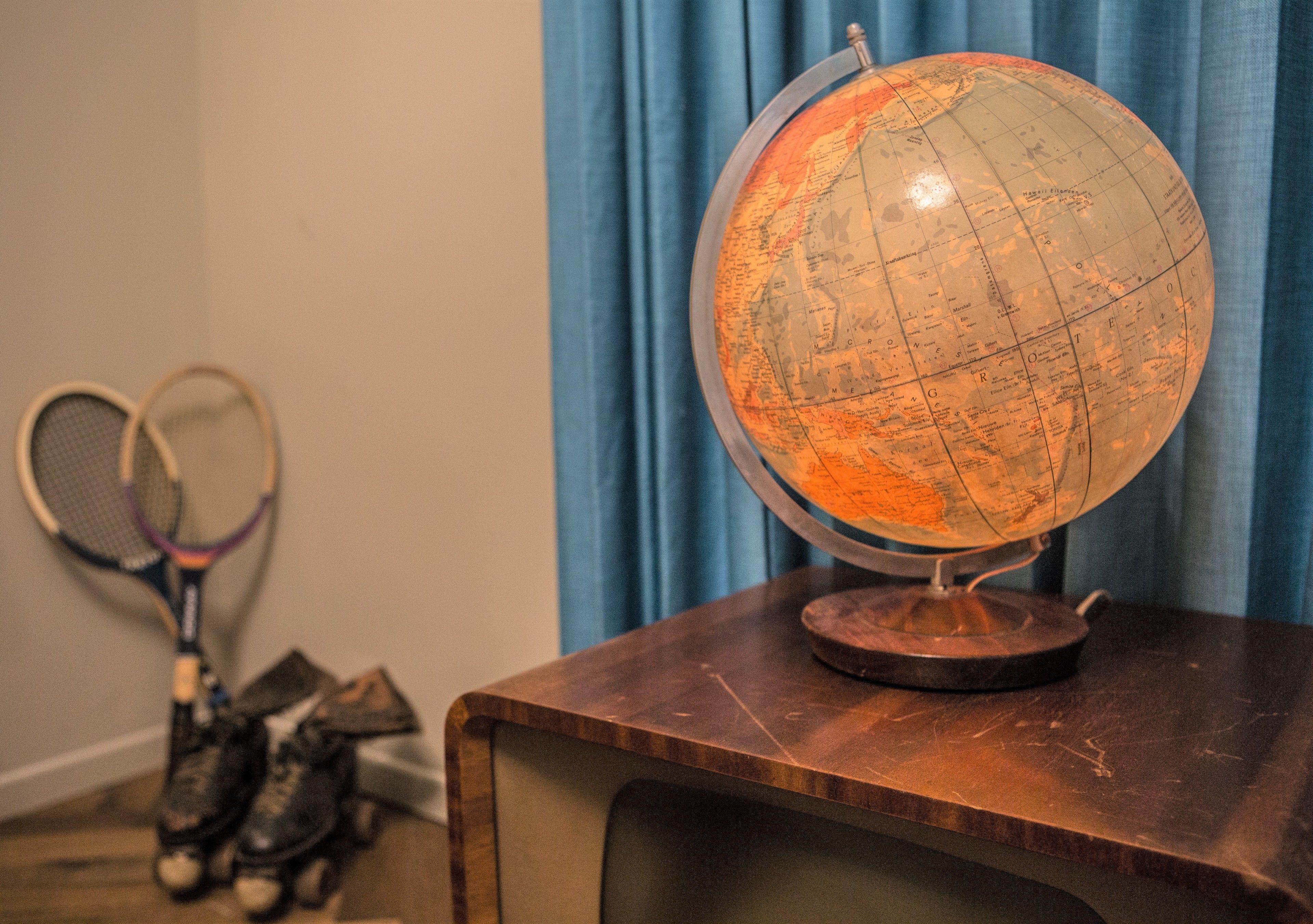 egyptian cotton sheets, premium bedding, in-room safe, desk