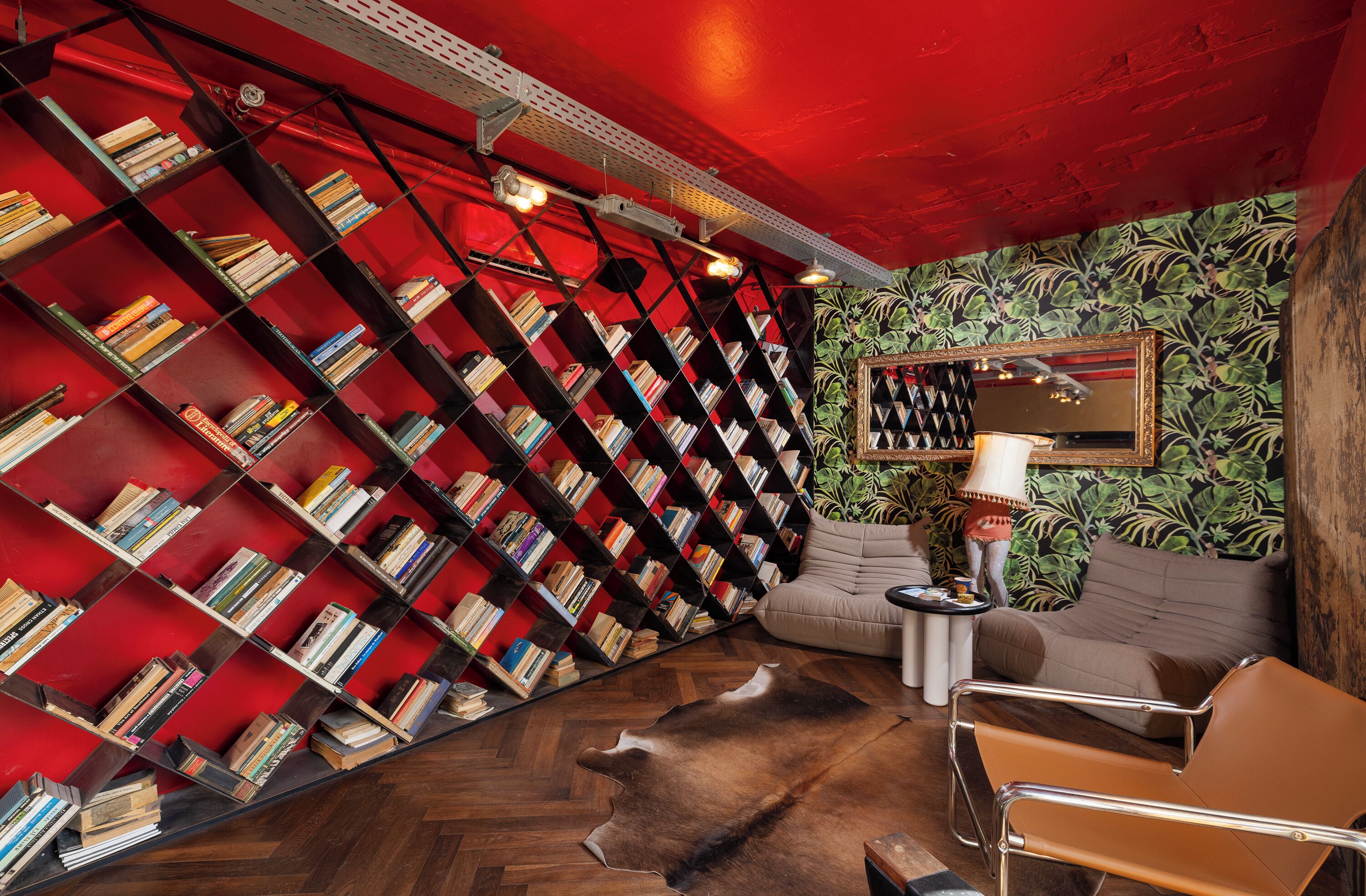 Photo - Scarlet Hotel