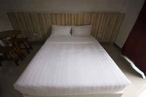 Modern Double Room | Free WiFi - Grand Garden Home Resort (Buriram)