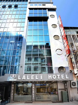 Property entrance - Laleli Hotel Izmir (Izmir)