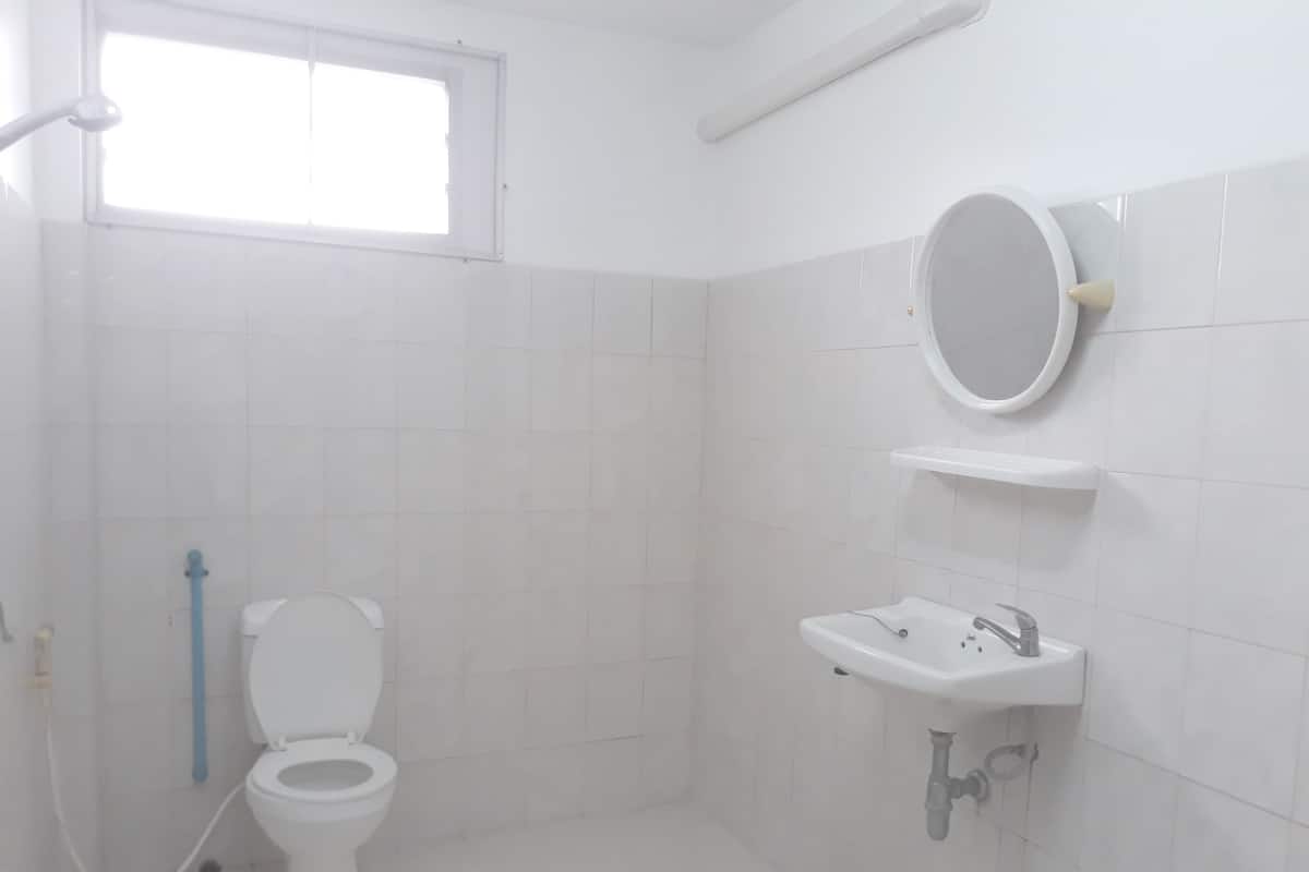House, 3 Bedrooms, Kitchen | Bilik Mandi | Pancuran mandi, kelengkapan dandanan diri percuma, pengering rambut