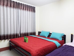 منزل - ٣ غرف نوم - بمطبخ | مكواة/لوح كي وواي فاي مجانًا وملاءات أسرّة