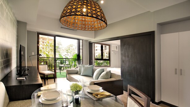 Suite, 1 Bedroom | Living area