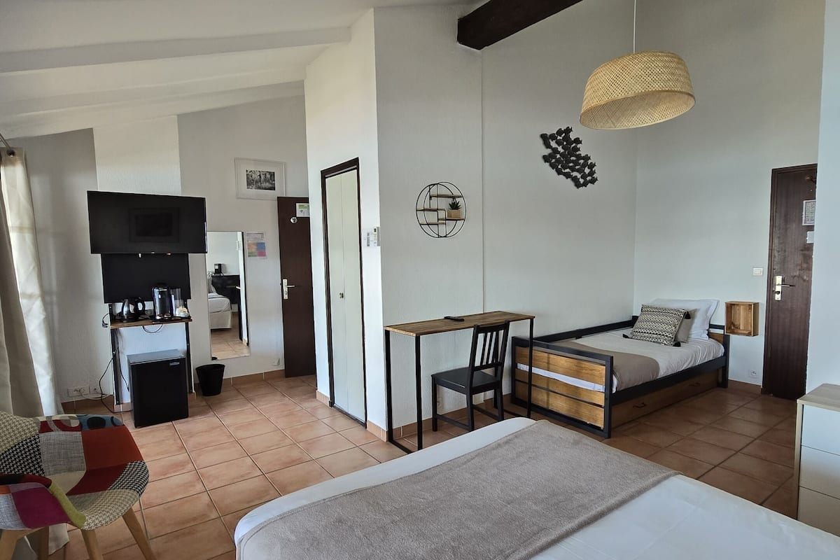 1 bedroom