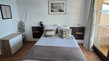 Superior-Dreibettzimmer, mit Bad (sur Mer) | 1 Schlafzimmer