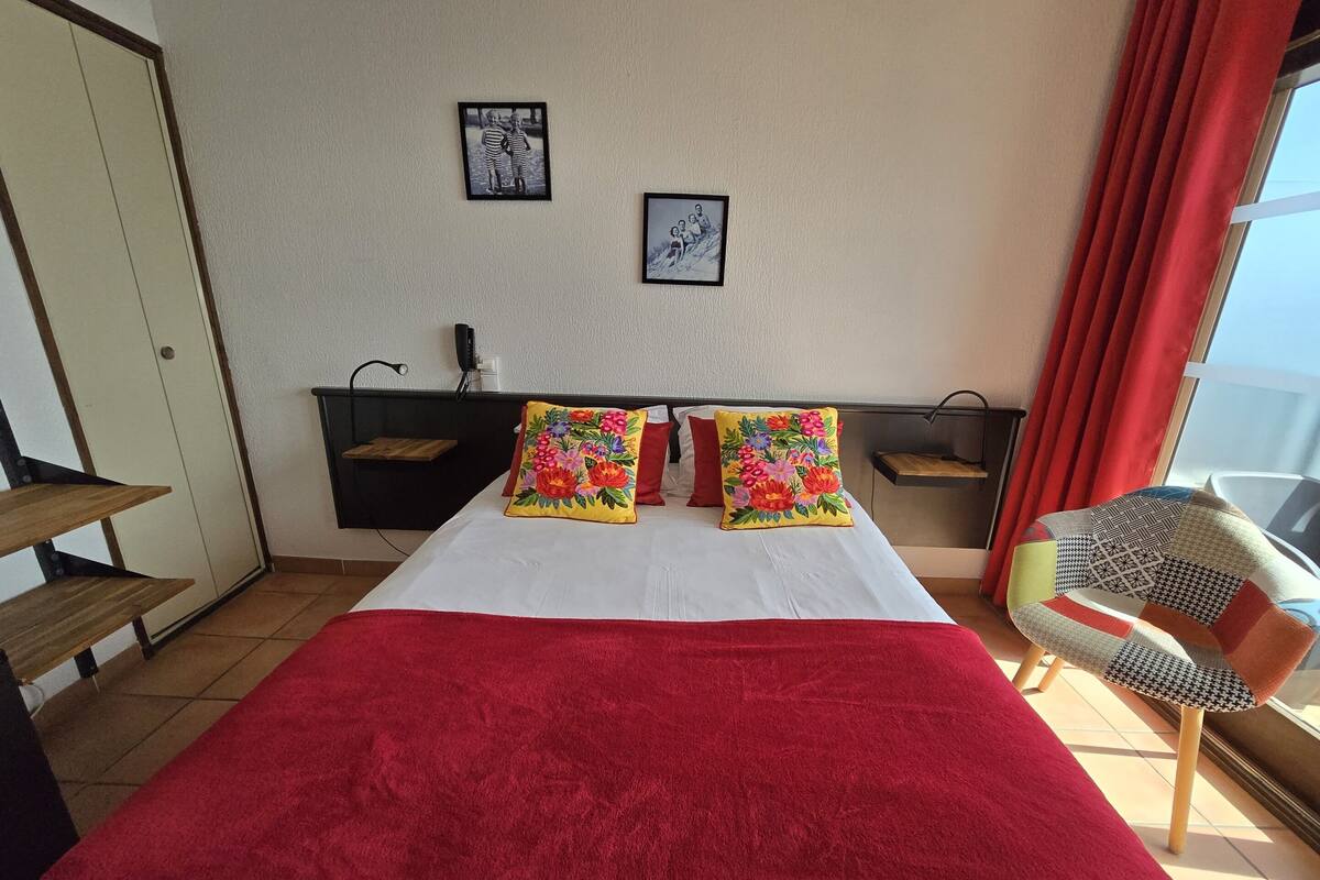 1 bedroom