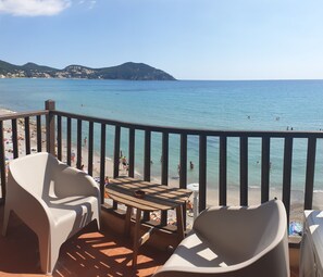 Superior Double Room, Ensuite, Sea View (avec Balcon ) | Balcony view - Hôtel Chanteplage (Saint-Cyr-sur-Mer)