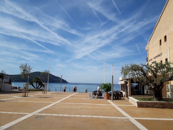 Hôtel Chanteplage - La Ciotat