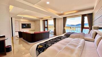 Desk, blackout drapes, soundproofing, cribs/infant beds