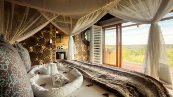 Luxury Tent | Egyptian cotton sheets, premium bedding, in-room safe