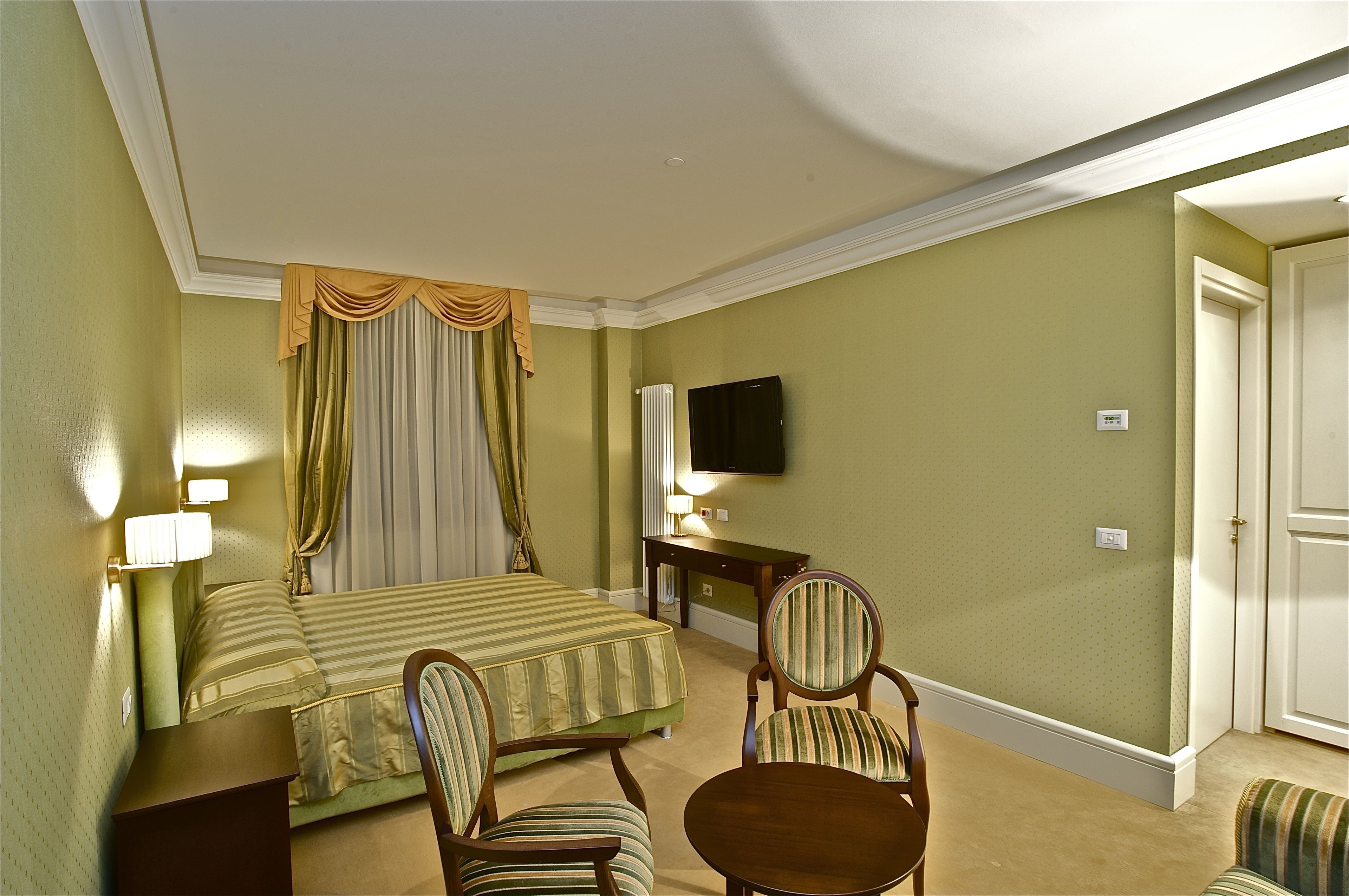 Foto - Design Suite Tirano