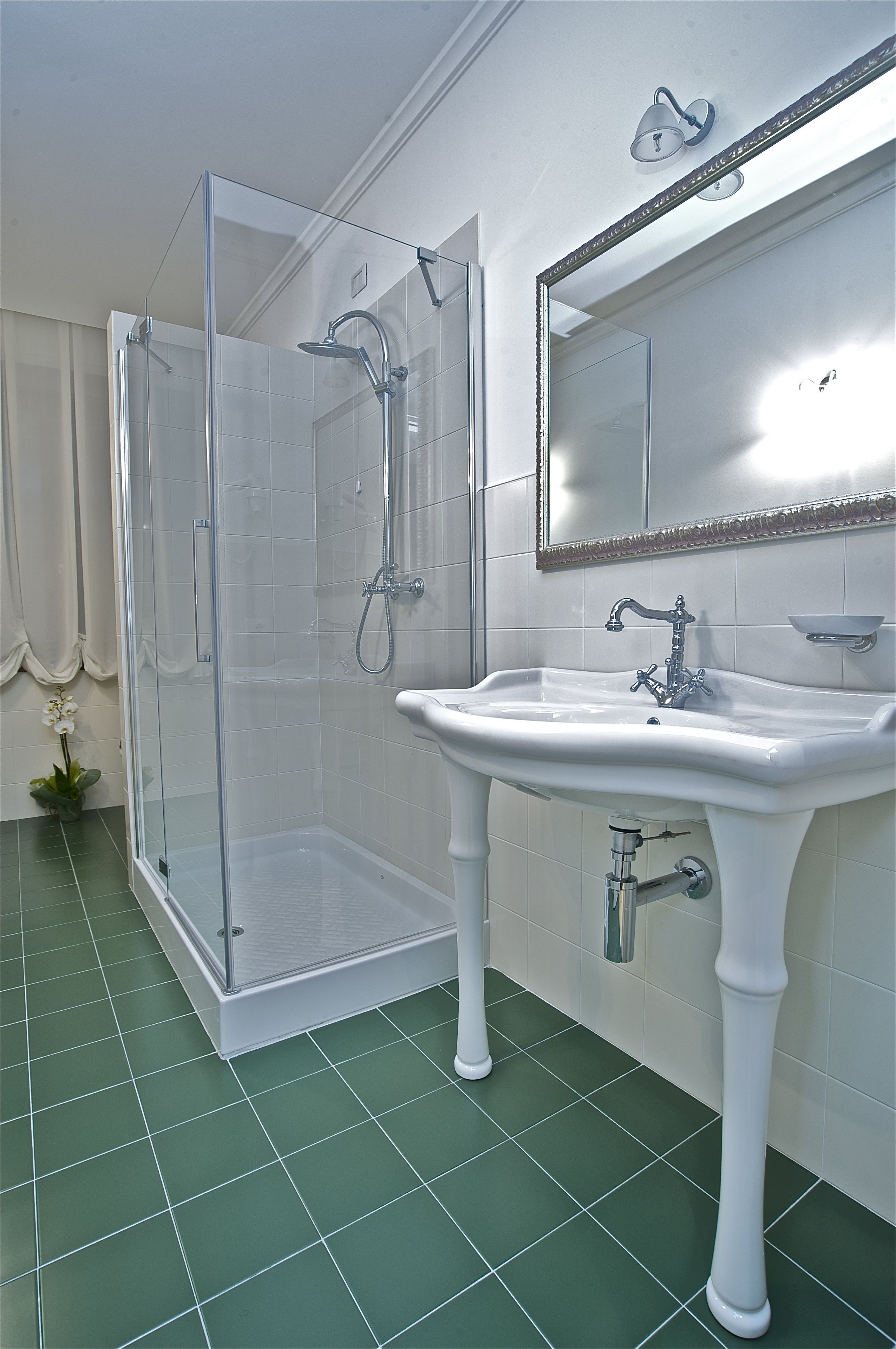 Foto - Design Suite Tirano