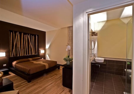 1 habitación, minibar y caja de seguridad en la habitación