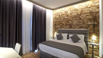 Executive-værelse med dobbeltseng eller 2 enkeltsenge | Minibar, pengeskab på værelset, skrivebord, lydisolering