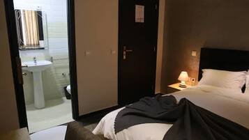 Einzelzimmer | Badezimmer